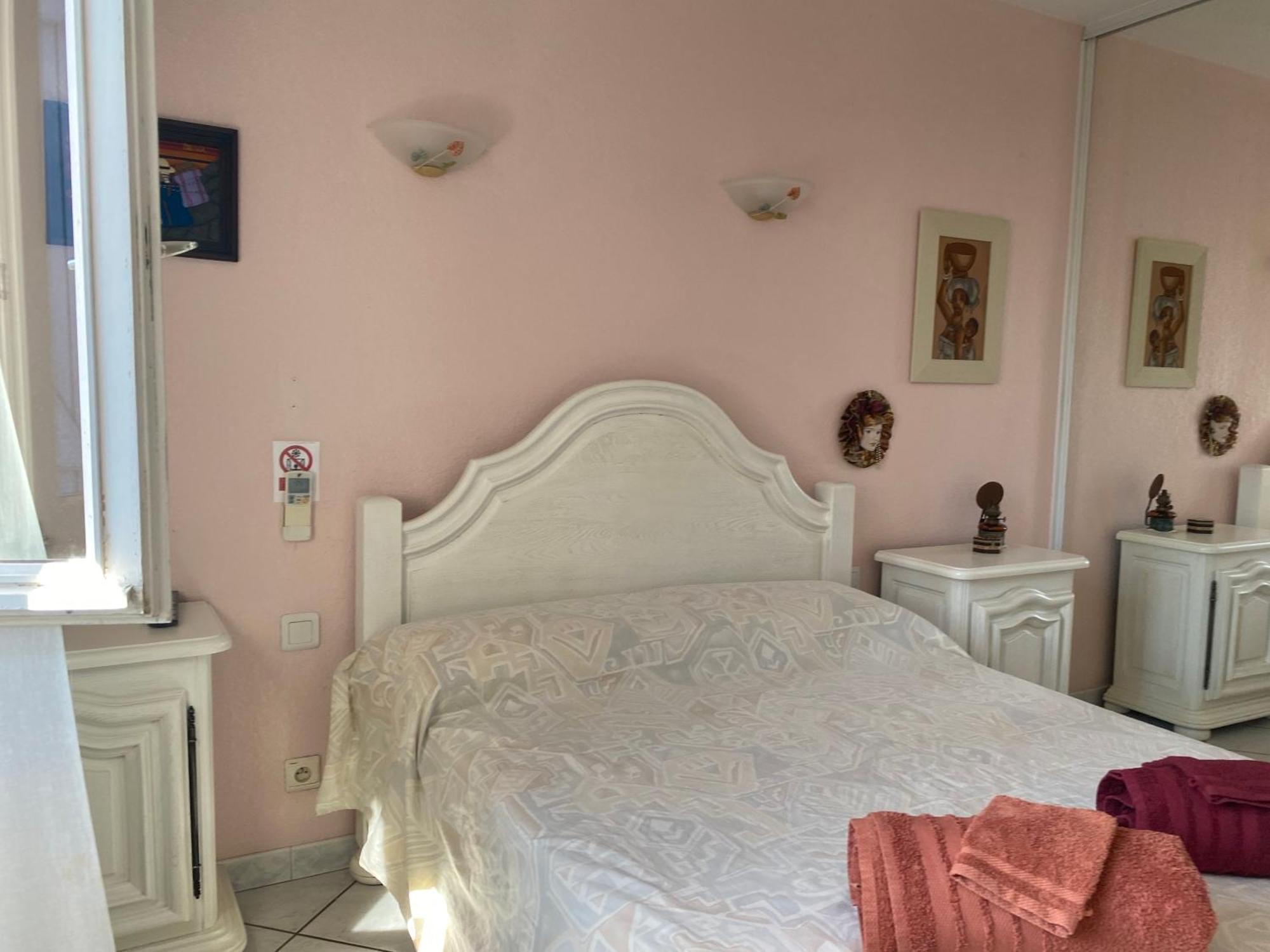 Chambres Table D'Hotes Carpe Diem Villeneuve-la-Riviere Exterior photo